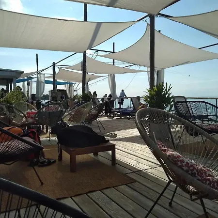 Arnyas, Nyugodt Siofokon Nagy Kerttel Appartement *