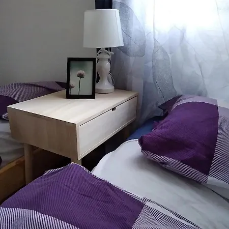 Arnyas, Nyugodt Siofokon Nagy Kerttel 아파트 *