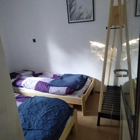 Arnyas, Nyugodt Siofokon Nagy Kerttel Siófok