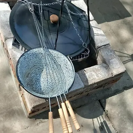 Arnyas, Nyugodt Siofokon Nagy Kerttel Appartement *