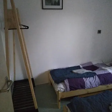 Arnyas, Nyugodt Siofokon Nagy Kerttel Appartement