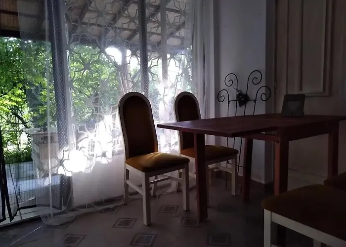 árnyas, Nyugodt Siófokon Nagy Kerttel Apartamento Siófok