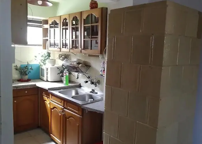 Arnyas, Nyugodt Siofokon Nagy Kerttel