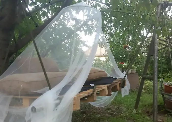 árnyas, Nyugodt Siófokon Nagy Kerttel Apartamento Siófok